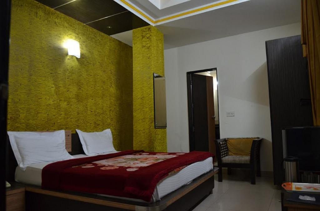 Hotel Durga International Нью-Дели Номер фото