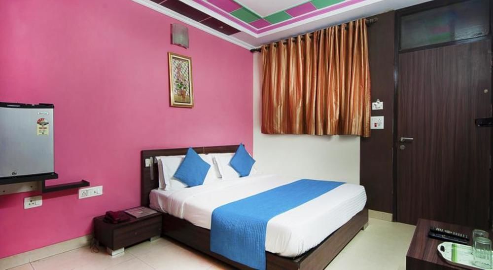 Hotel Durga International Нью-Дели Экстерьер фото